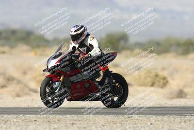 media/Dec-01-2025-Moto Forza (Mon) [[2daa91e15f]]/1-Advanced Group/Session 3 Turn 3 Exit Bump Pans/